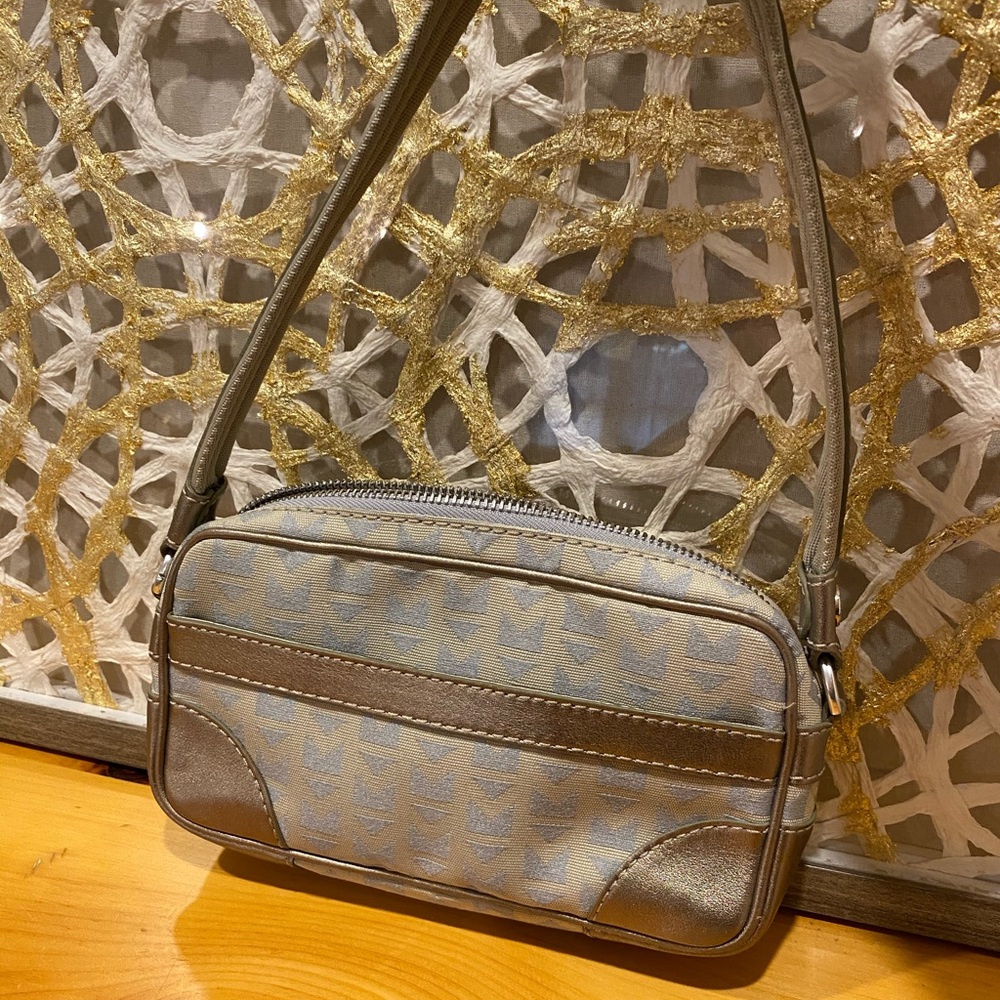 Michael Kors Clutch Purse. Funky Metallic